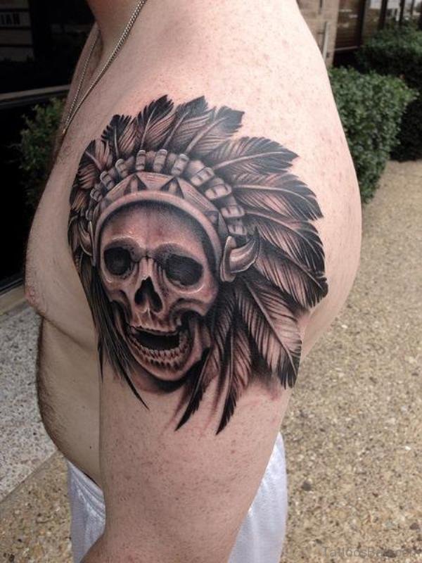 Sweeet Balck And Grey Skull Tattoo