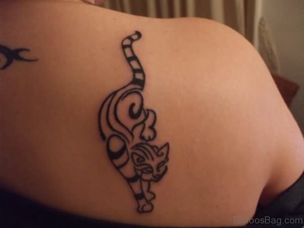 Sweet Cat Shoulder Tattoo