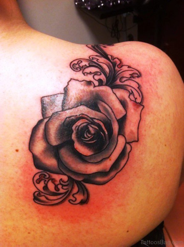 Usual Black And White Roses Tattoo