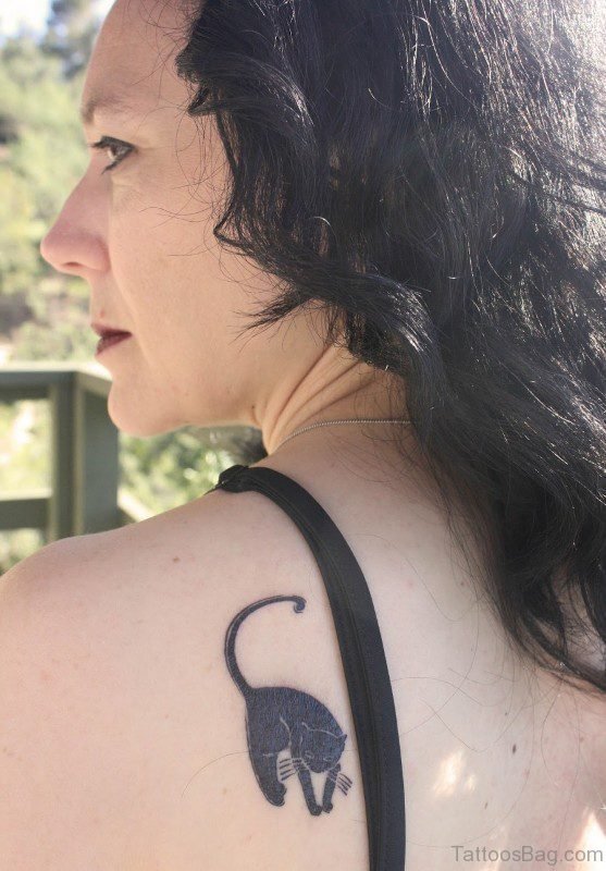 Wonderful Cat Shoulder Tattoo