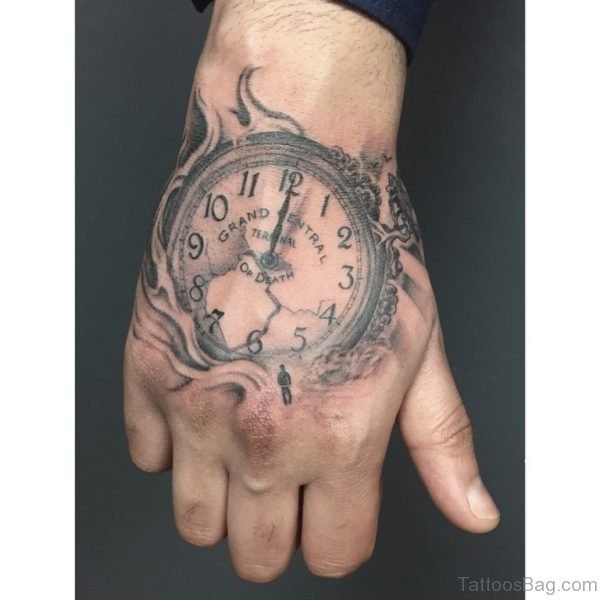 Awesome Clock Tattoo On hand