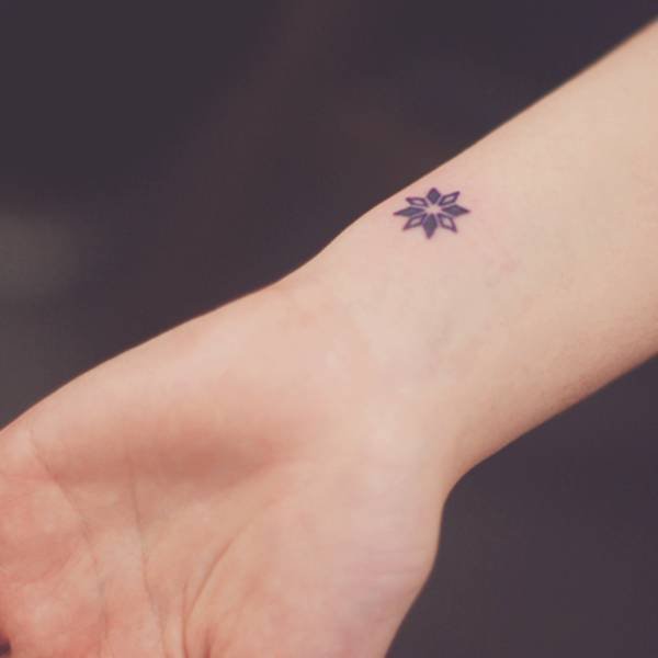 Star Tattoo.