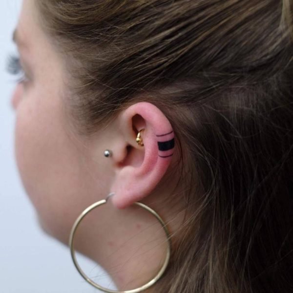 24 Cool Helix Ear Tattoos