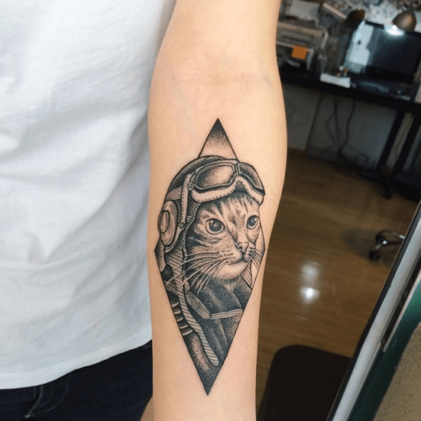 Cool Cat Tattoo Design