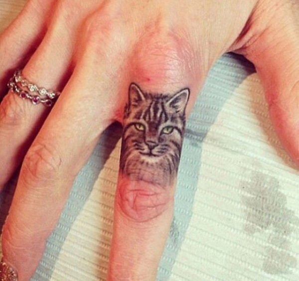 Minimalistic Cat Tattoo